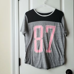Aéropostale shirt